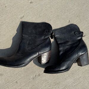 Frye Black Leather Heeled Boots